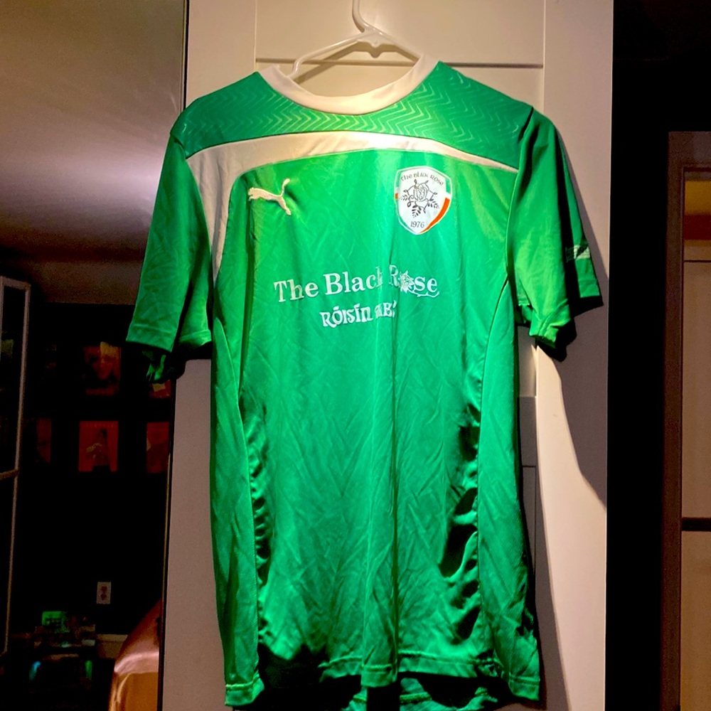 Puma black rose jersey